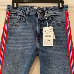 Zara Skinny Jeans with Stripe - tags on
